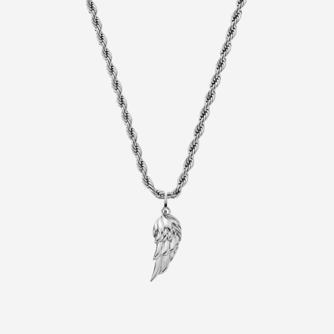 Silver wing pendant